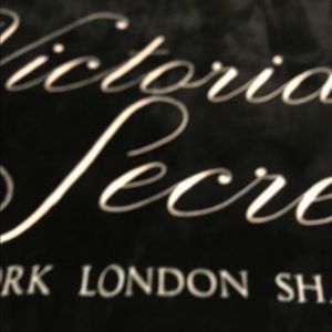 Victoria secret blanket